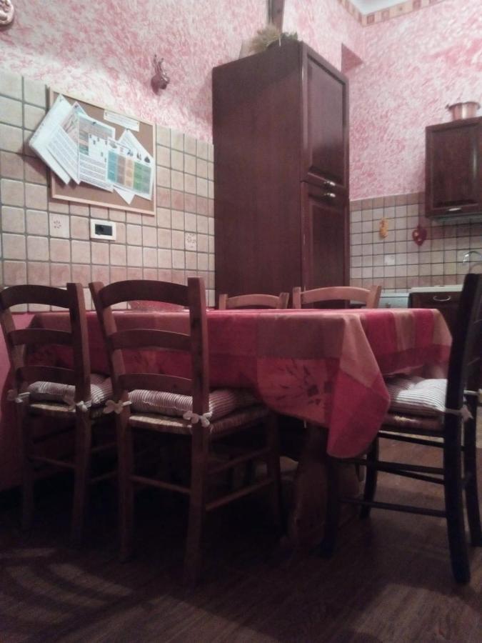 インペリア Villino Annaヴィラ エクステリア 写真
