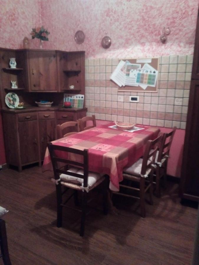 インペリア Villino Annaヴィラ エクステリア 写真
